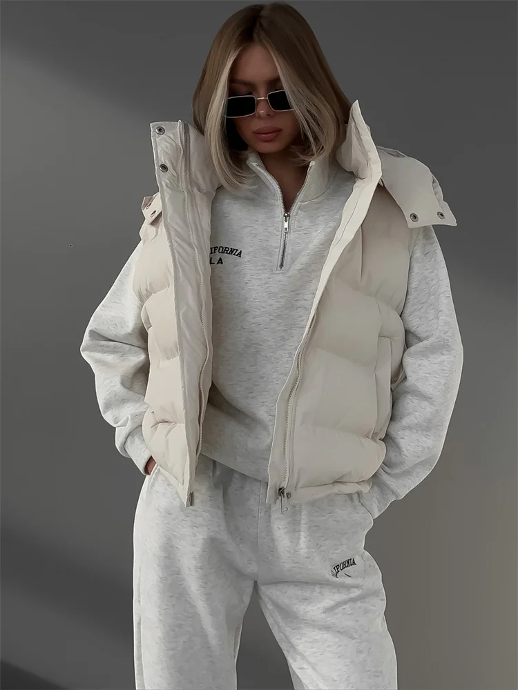 Женская толстовка с капюшоном