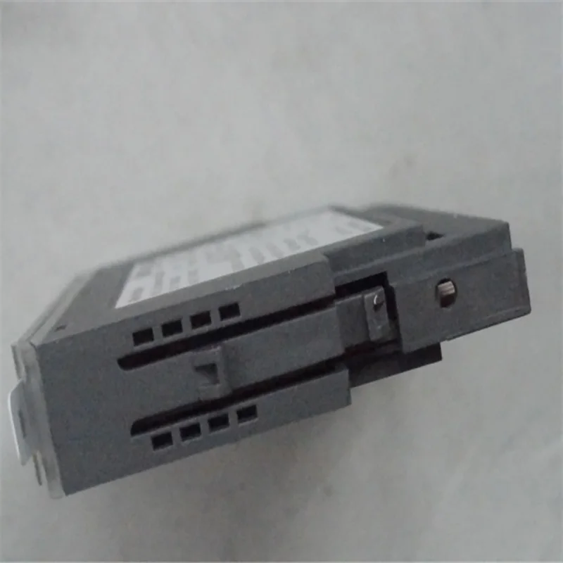 

Контроллер программирования plc 1715-OF8I, быстрая доставка