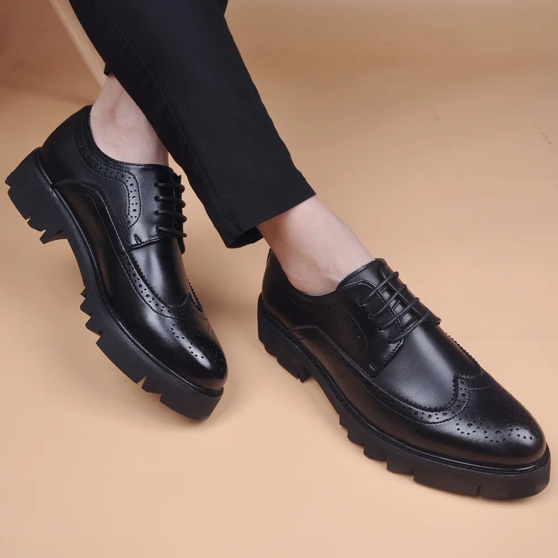 Мужские роскошные модные резные туфли-броги черные трендовые туфли дерби на