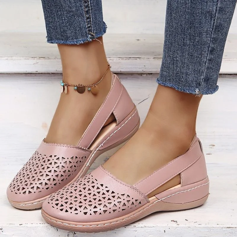 

Summer Flat Shoes for Women Sandals Baotou Platform Hollow Flowers Retro Lady Pull-on Casual Female Sandalias Large Size 35~43