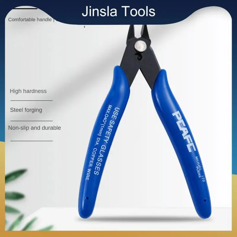 

Scissors Thin Appearance Carbon Steel Hardening Treatment Comfortable And Convenient To Use Insulated Grip Quality Assurance