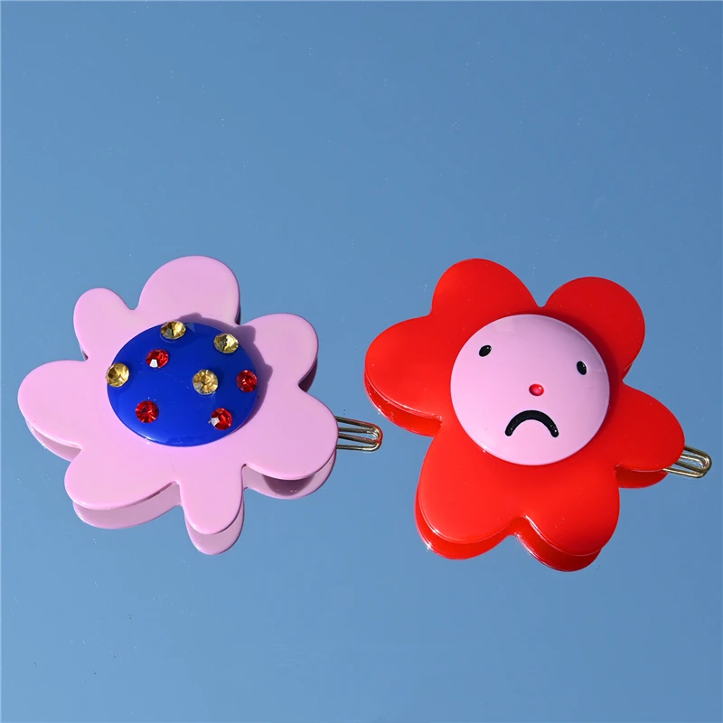 

Creative Y2K Contrasting Color Expression Flowers Diamond Acetate Hairpin Women Girls Accessories Gift