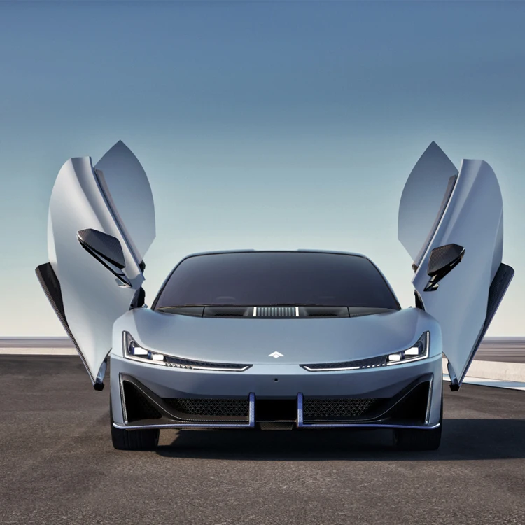 Супер крутой спортивный автомобиль Hyper SSR новинка 2023 популярная на линии новая