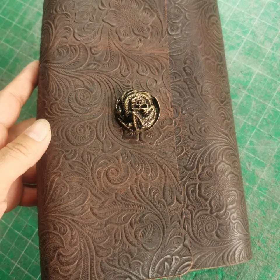 A5 Size Dark Brown Gray  Flower  Layer Cowhide  Carving Handmade Notebook Account Book Travel Diarybook
