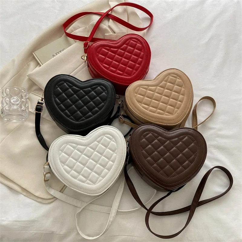 

PU Leather Women Shoulder Bags Fashion Love Heart Shaped Solid Color Messenger Bags Small Handbags Ladies Casual Crossbody Bags