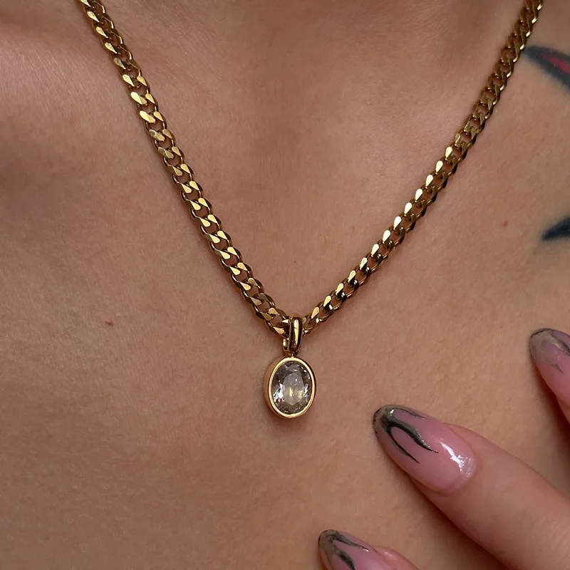 

Fashion New Titanium Steel Plated 18k Gold Oval Zircon Necklace