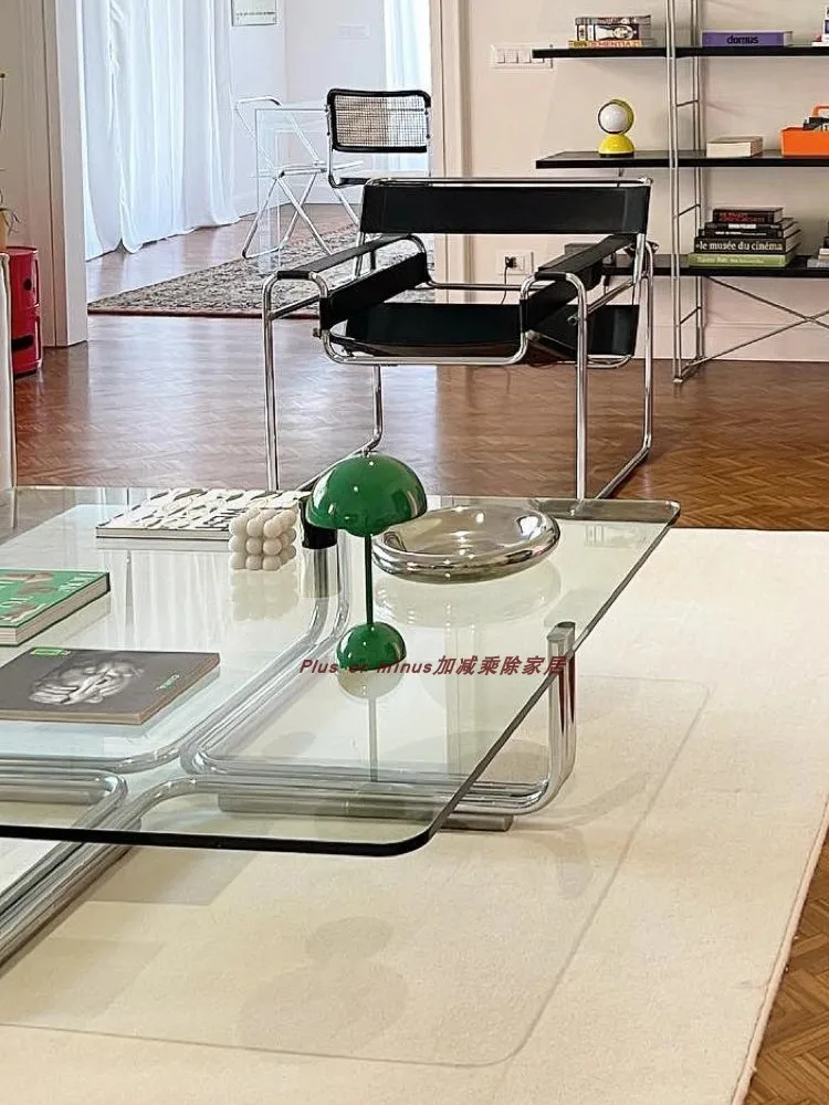 Прозрачный квадратный стеклянный журнальный столик низкий из нержавеющей стали