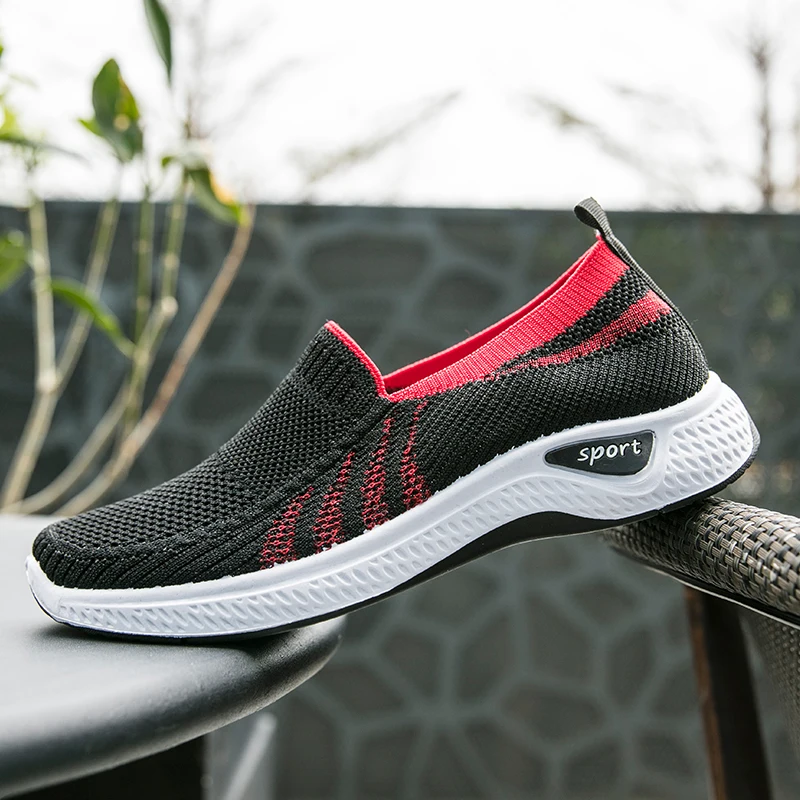 

Женские спортивные туфли на платформе, Вулканизированная подошва, без застежки, спортивные кроссовки, толстая подошва, фиолетовые, черные