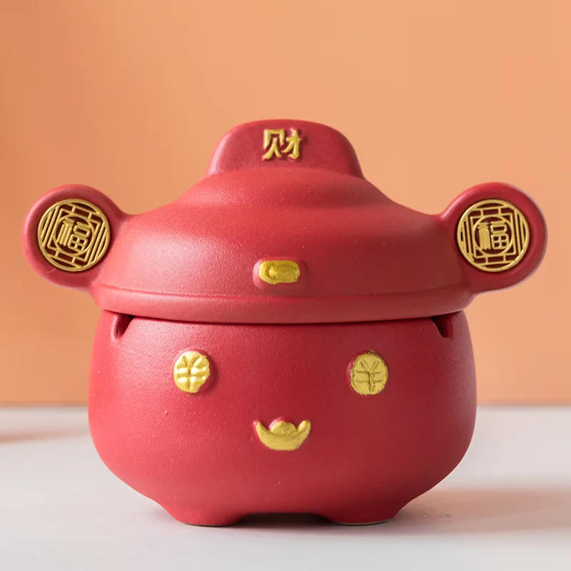 

Ceramic ashtray with cover of creative personality fashion fly ash sitting room household wealth festival furnishing articles