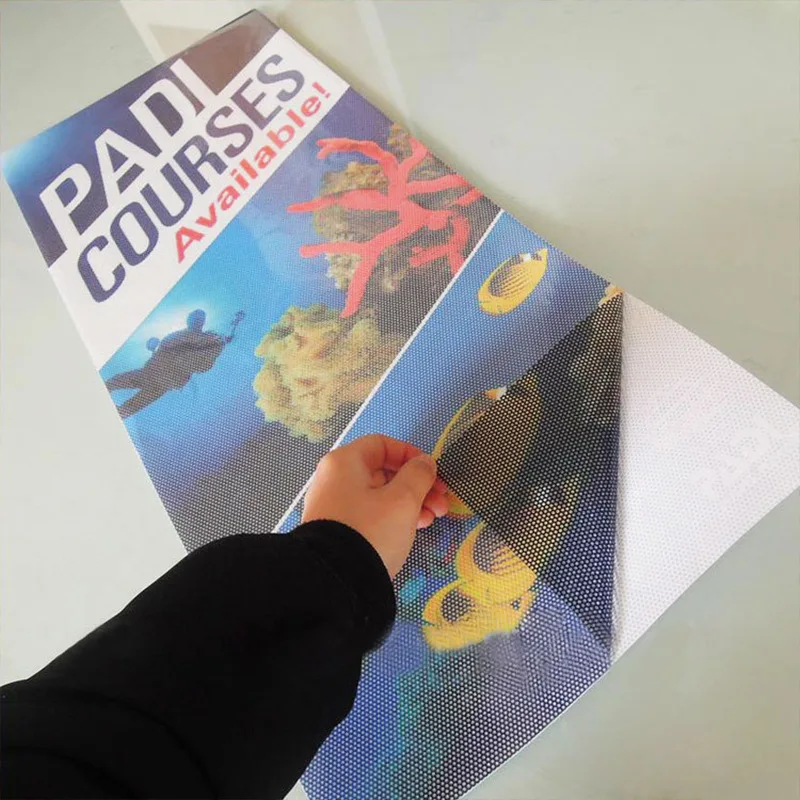 Декоративная наклейка QiAds StoreCar