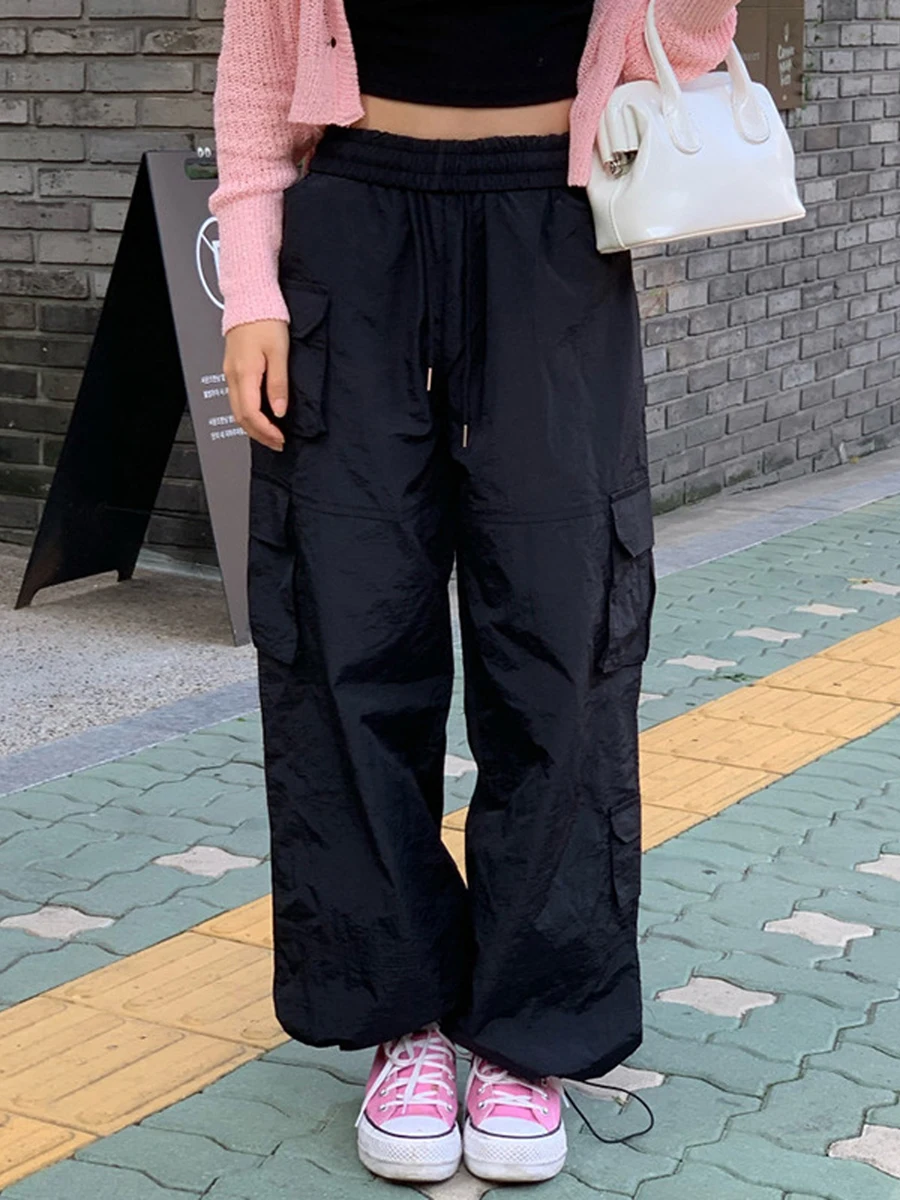 Women s Parachute Pants Drawstring Low Waisted Wide Leg Trousers Loose Baggy Y2K Cargo Pants Trousers with Pockets (Black-1 S)