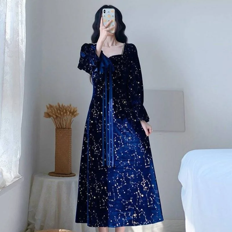 gold square neck New French velvet blue dress in autumn and winter of 2023