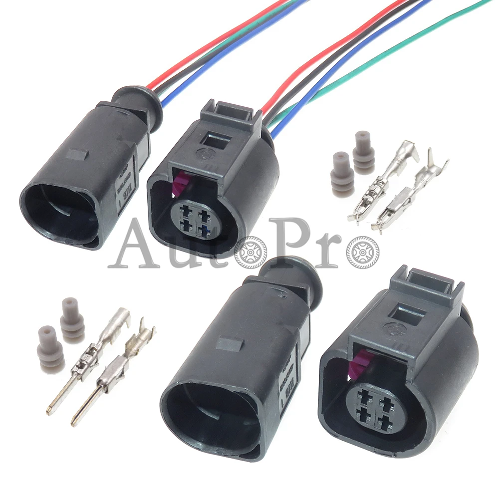 Патрон проводной для автомобильных фар, 4 отверстия, 4B0973712 4B0973812, 4B0 973 812 4B0 973 712