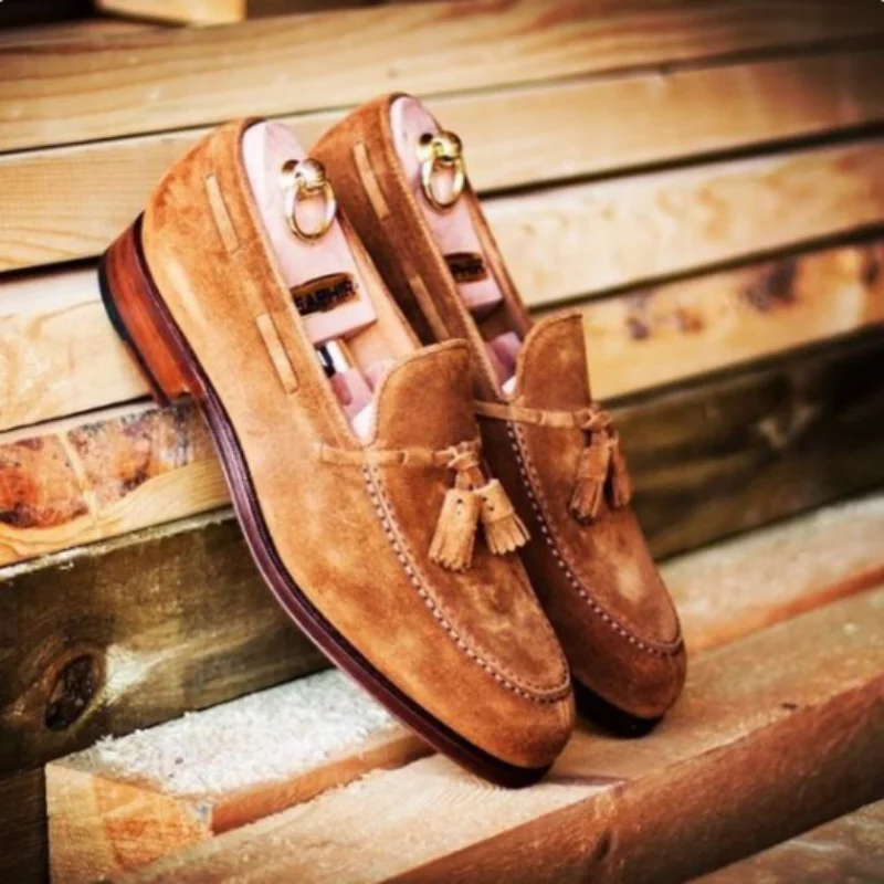 

Туфли мужские из искусственной замши, лоферы, короткий каблук, однотонные, с бахромой, украшение, профессиональная Классическая Удобная фор...