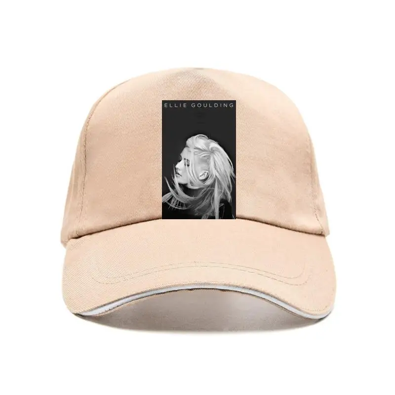 

Новая шляпа с забавным Т-образным вырезом и круглым вырезом