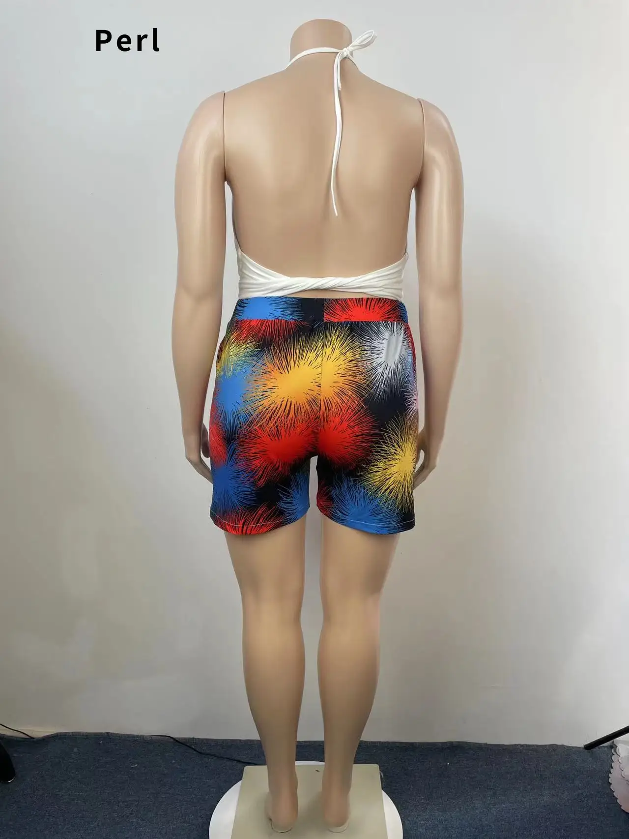 Женский спортивный костюм Perl на бретельках + короткий с принтом - купить по