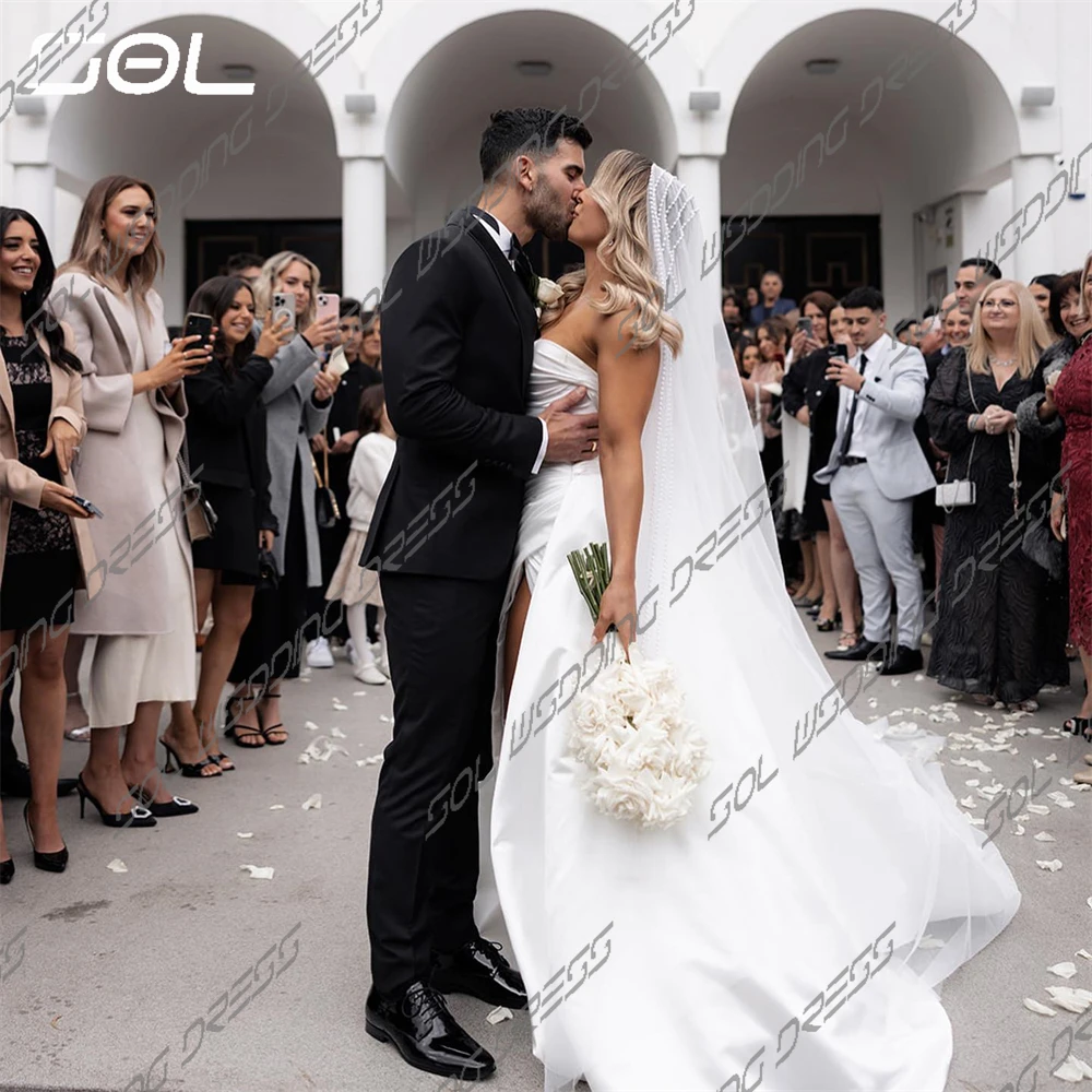 Рисунок 2 - Женское атласное платье It's yiiya