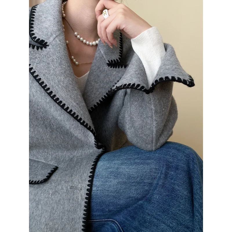 Рисунок 6 - Белое, серое двухстороннее шерстяное