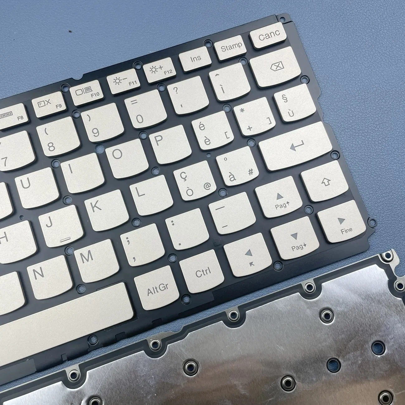 Итальянская клавиатура для ноутбука с подсветкой Lenovo YOGA 900-12 900S-12 Yoga 4S Masim-IT