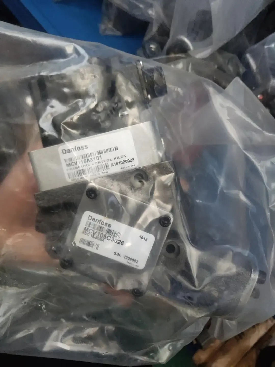 Сервомагнитный клапан DAN-FOSS MCV MCV116A3101 MCV105C3026 MCV116 MCV105