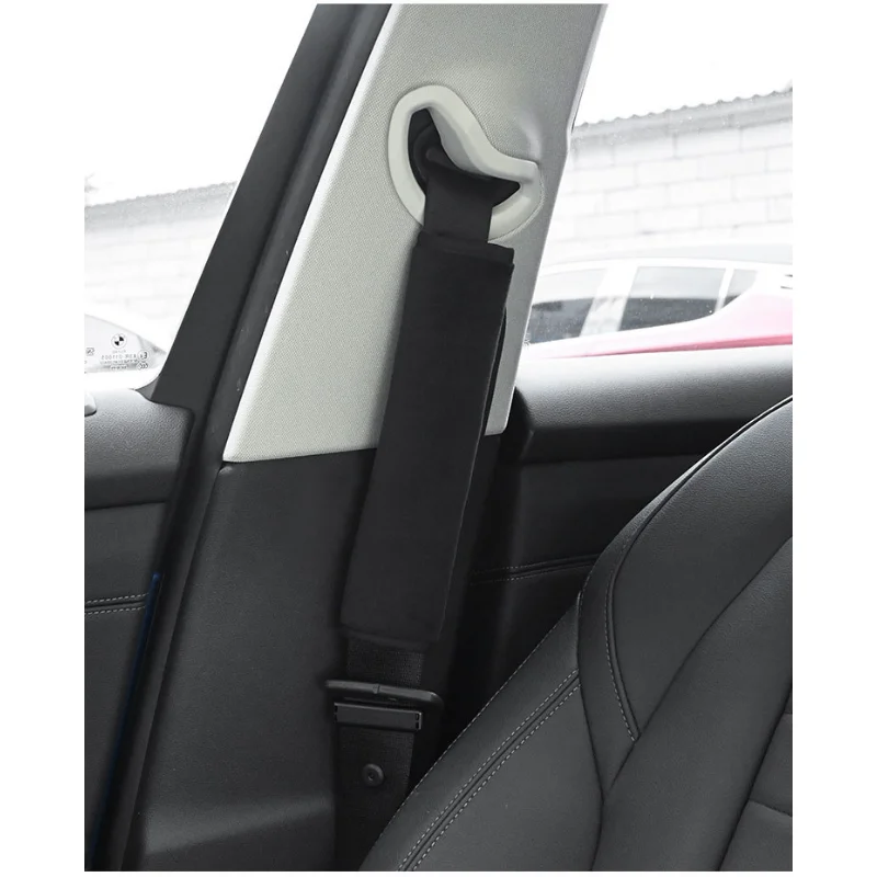 Рисунок 4 - Универсальный чехол для автомобильного