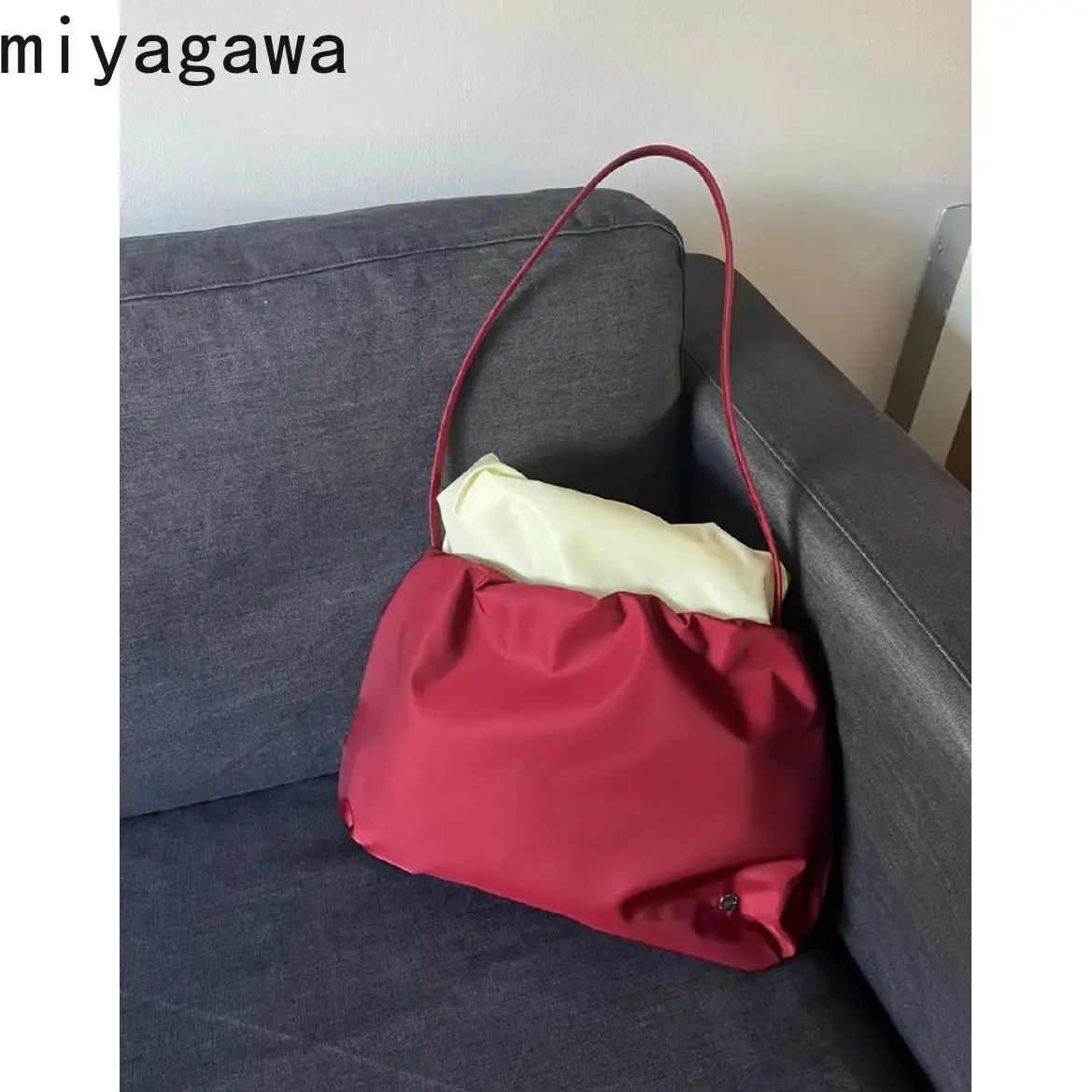 Нейлоновая сумка Miyagawa в форме облака