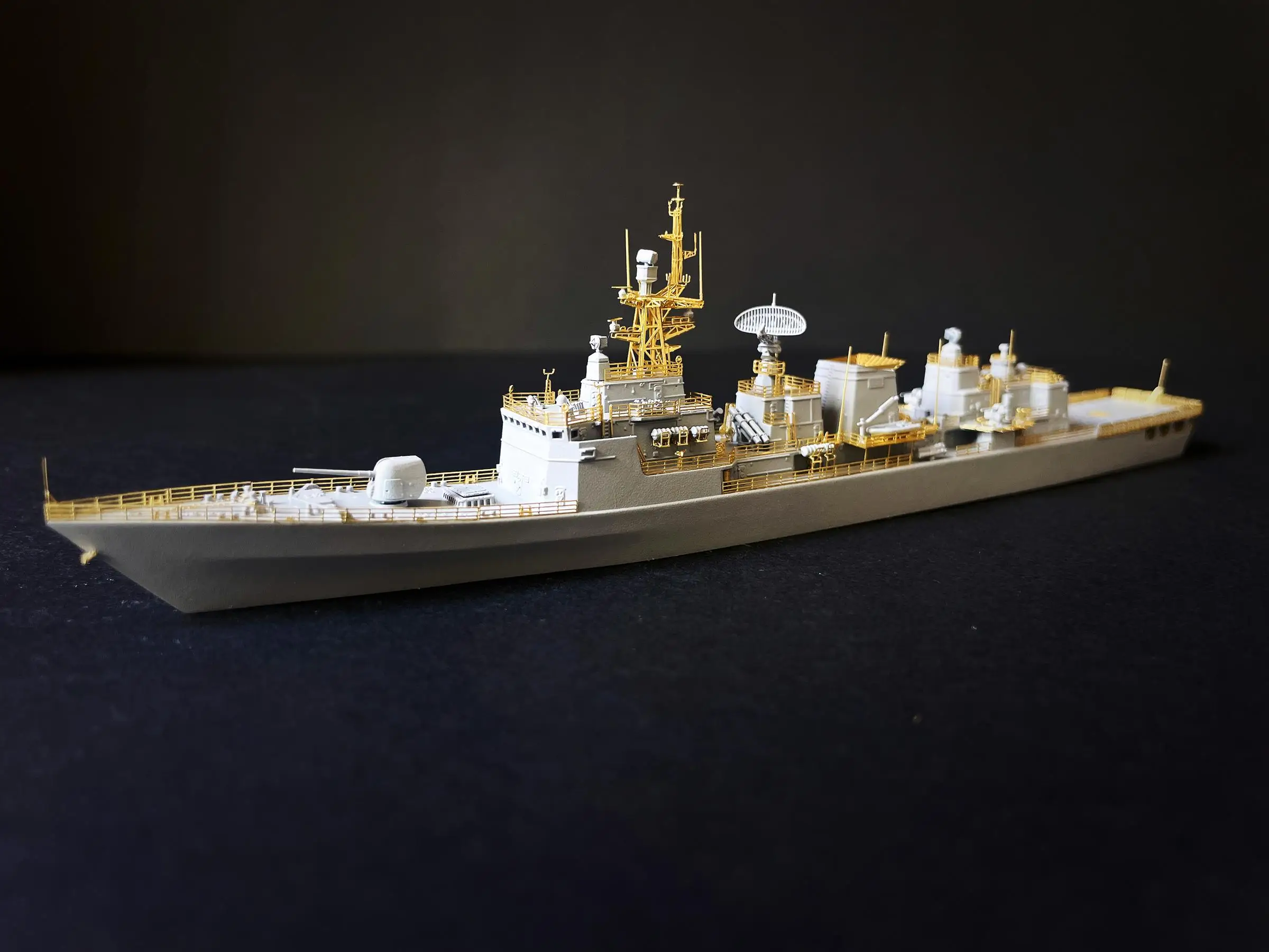 EVModel S113 Модель корабля HTMS Haresuan Class F421 в масштабе 1/700