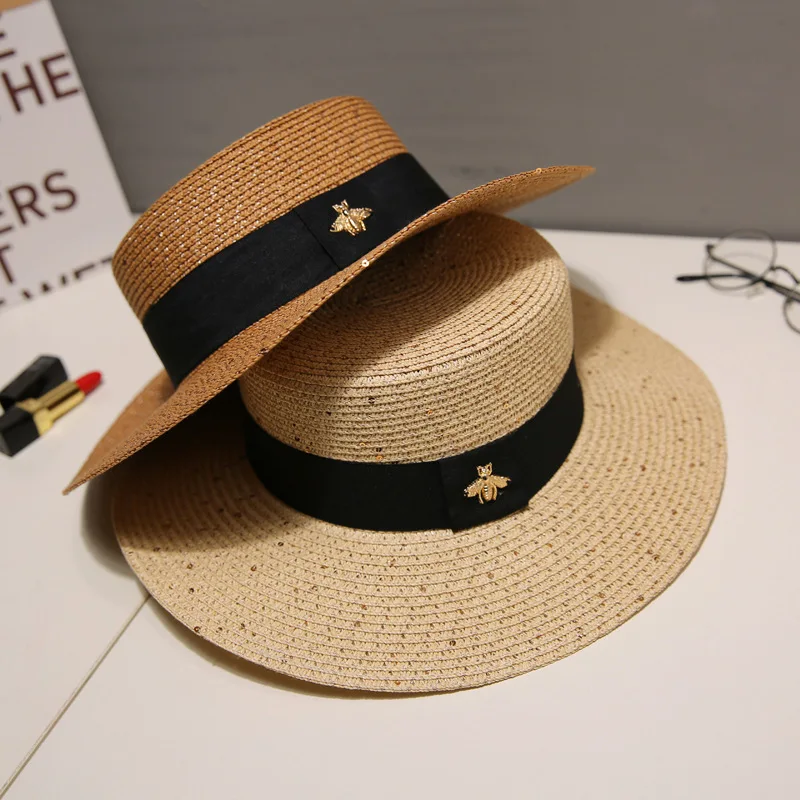 

Summer Women Flat Top Sun Hats Small Bee Sequins Panama Straw Hat Retro Gold Wide Brim Braided Hat Female Sunshade Boater