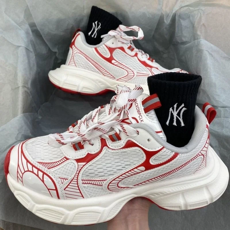 

White Red Chunky Sneakers 2023 Men Running Shoes Trendy Height Increasing Wide Sole Sneakers Thick Sole Daddy Shoes Women