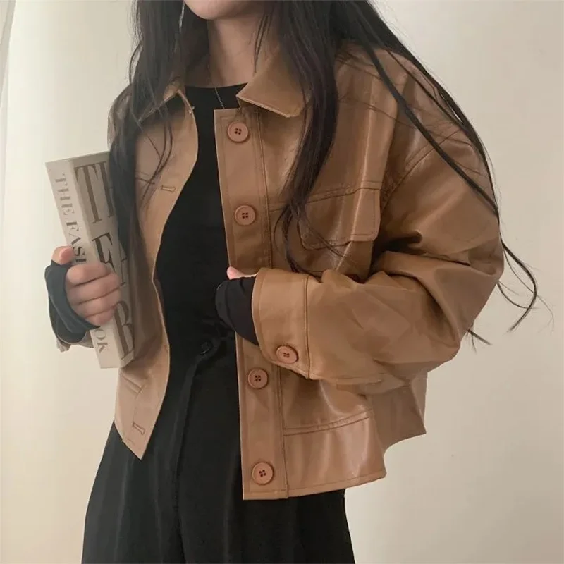 Рисунок 2 - Женская байкерская куртка из искусственной кожи