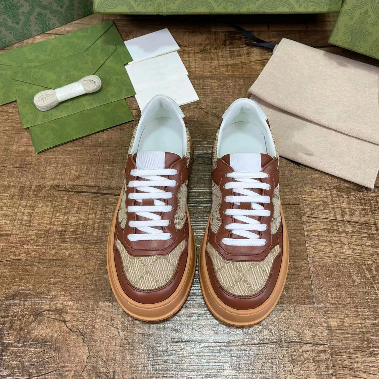 

Classic Popular Shoes, Casual Shoes Brand, Cowhide, Couple Shoes, Luxury shoes designer brand Platform Shoes, New 2022