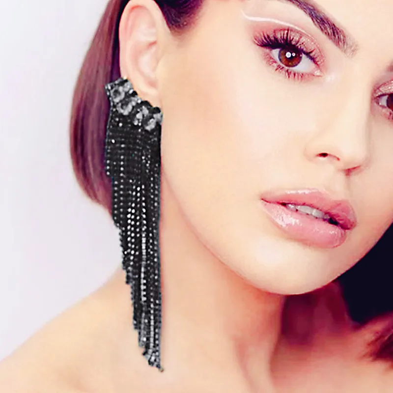 

Fashion Geometry Alloy Shining Rhinestone Long Tassel Pendant Earring For Women Luxury Crystal Party Wedding Jewelry Accessories