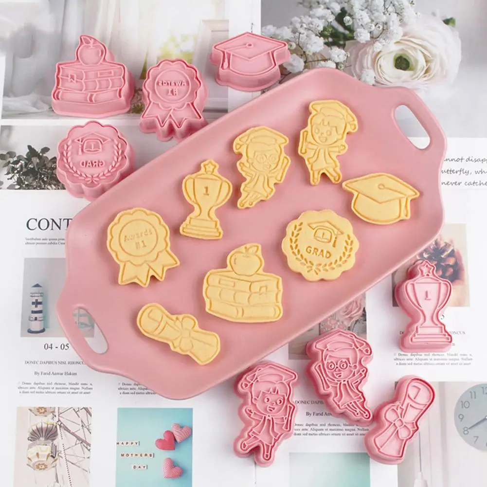 

8Pcs/Set Cookie Mold Practical Creative Graduation Biscuit Mold Portable Pastry Mold