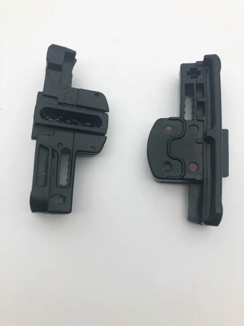 

2pcs Car sunroof slider sunroof repair kit sunroof bracket Roof sliding block for Renault Koleos Car Accessories