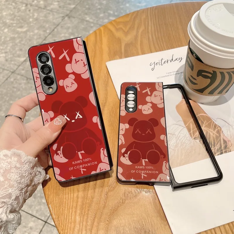 

Glass Paintings Fashion Bear Phone Case for Samsung Galaxy Z Fold 3 5G Hard PC Back Cover for ZFold3 Case Protective Shell
