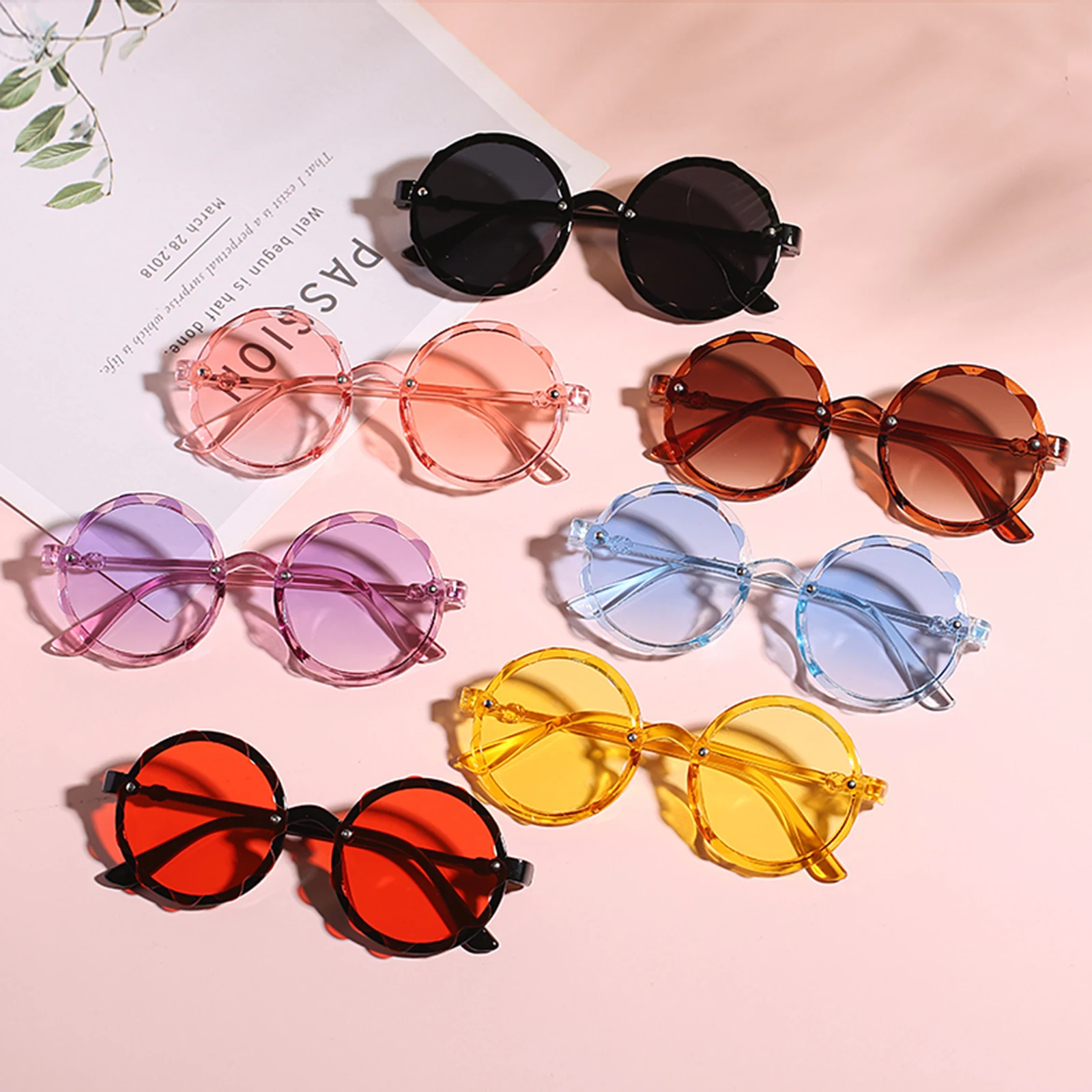 

Summer New Kids Sunglasses UV400 Infant Girls Boys Retro Leisure Eyewear Round Outdoor Sun Protection Eyeglass Gafas De Sol