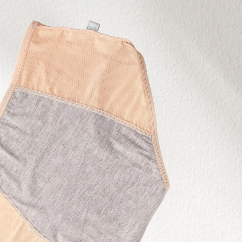 Водонепроницаемые менструальные трусики NoEnName_Null плюс сайз