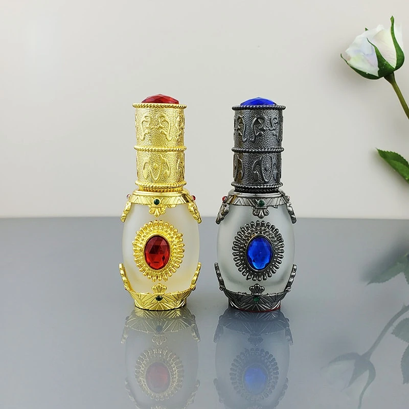 

2PCS 12ml Fragrance Refillable Containers Alloy Essential Oil Glass Bottle Portable Travel Spray Perfume Empty Bottle Retro
