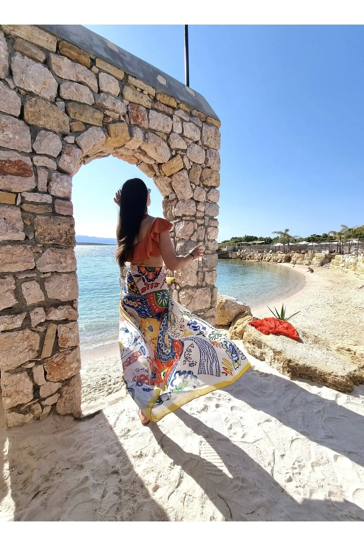 Рисунок 5 - Женское парео Лошадь Парео Купальник