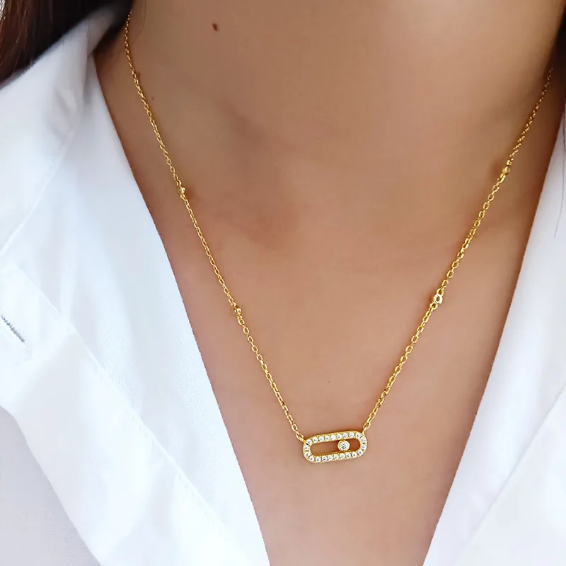 

Aristocratic Luxury Jewelry Solitary Diamond Turning Gold Code Ladies Necklace Suitable for Festive Gifts for Girlfriends, Anniv