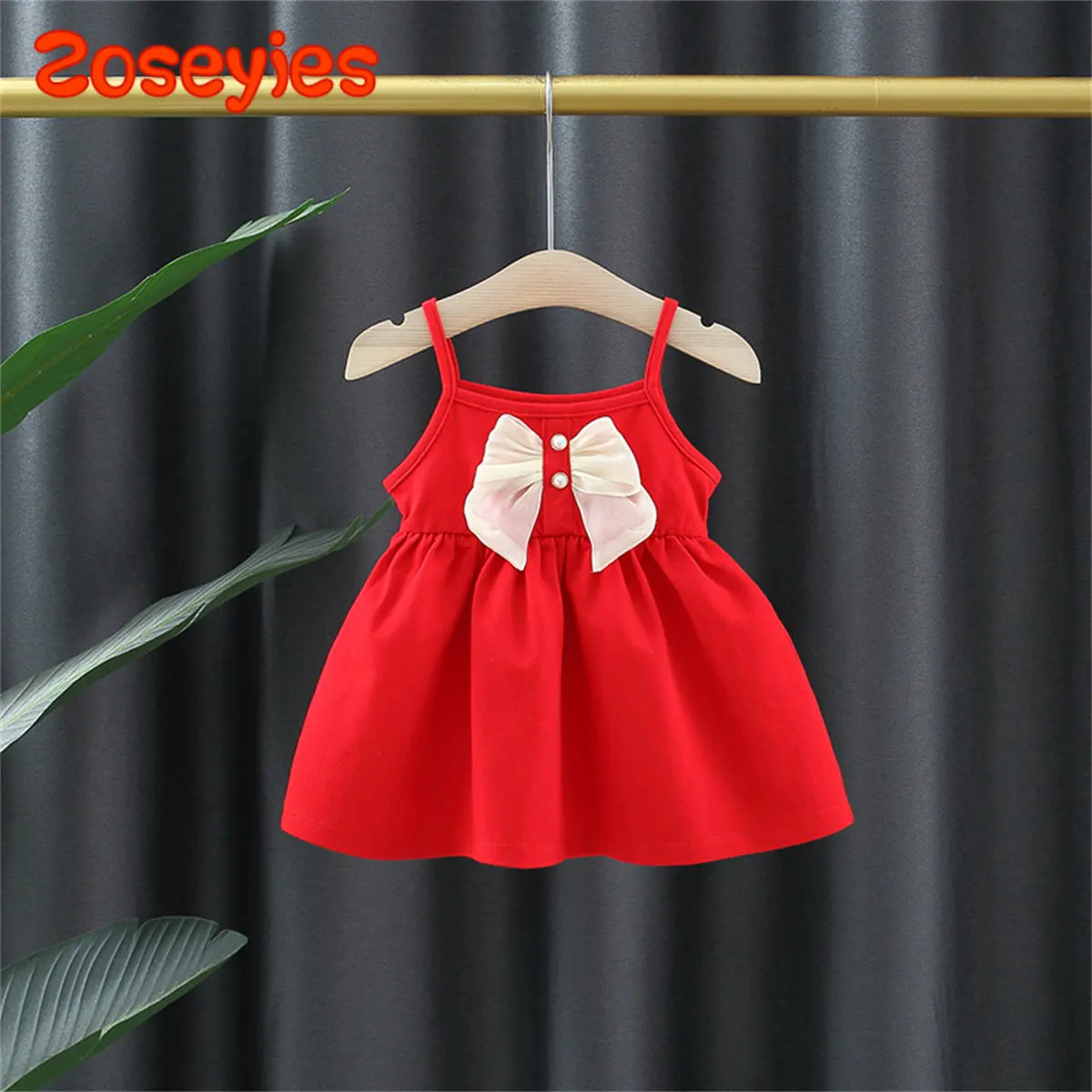 

Летнее платье для девочки, новое однотонное платье с бантом на лямках, классное Повседневное Платье До Колена