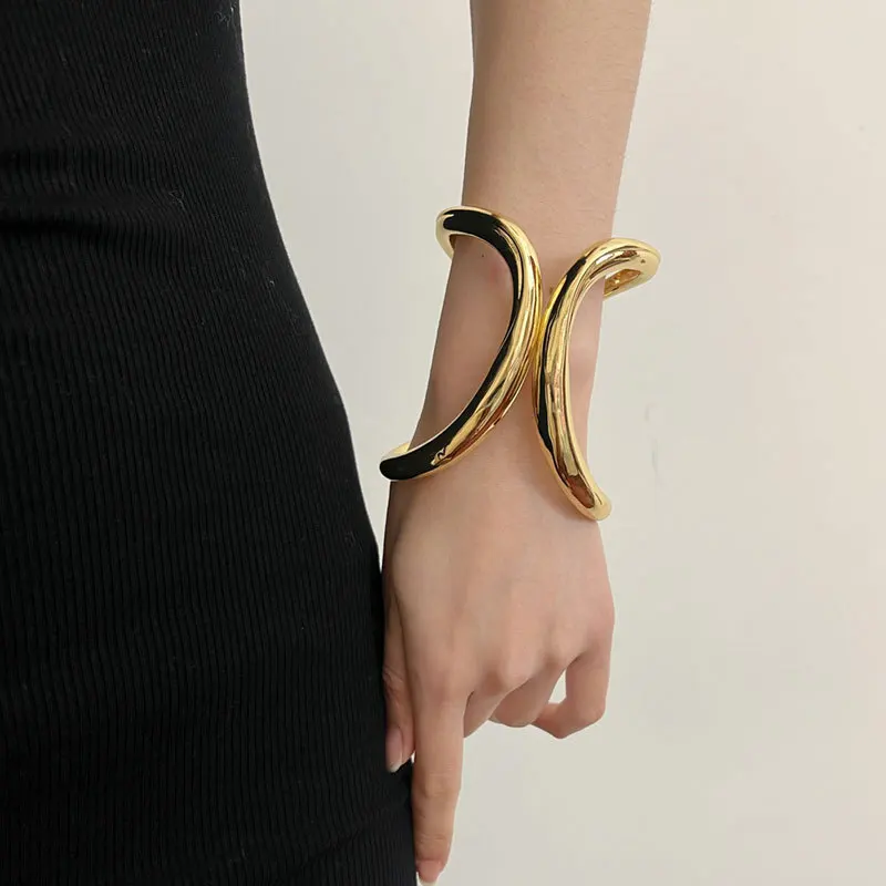 Крупные металлические двойные C-образные широкие браслеты ZAA