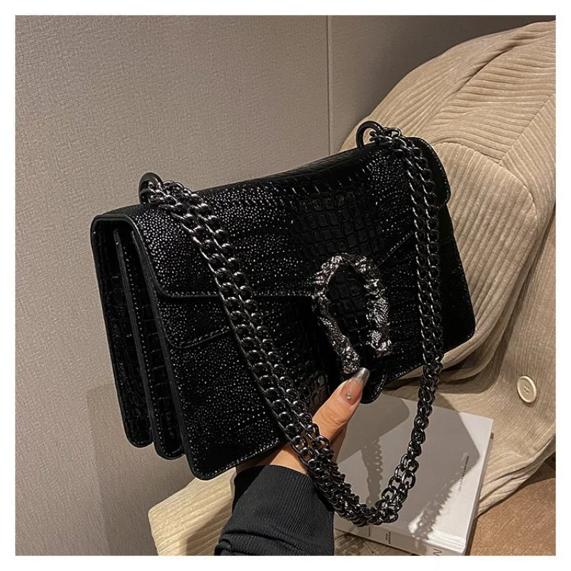 Fashionable Stylish Outfit Simple Bag Wo