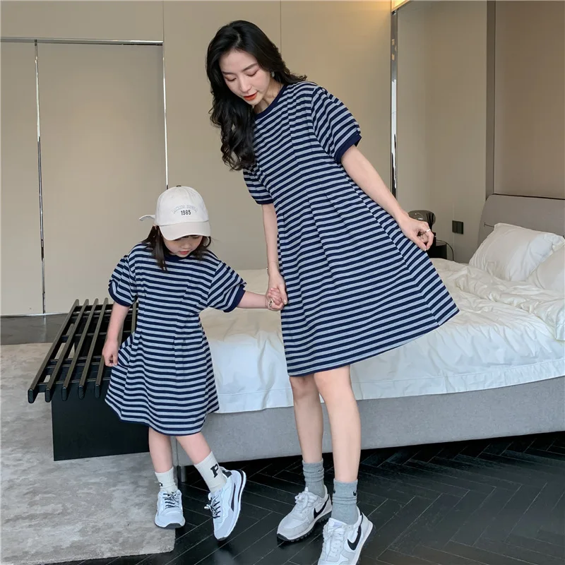 

Mom Daughter Equal 2022 Dresses Mommy And Me Parent Child Clothes Mother And Baby Girl Matching Summer Same Dress Women Clothing