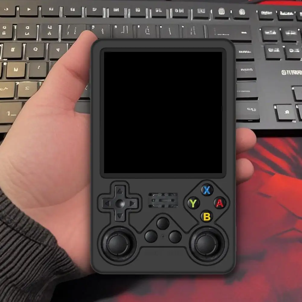 Фото Защитный чехол для игровой консоли R36S PLUS, силиконовый чехол с защитой от падения, простой однотонный защитный рукав со шнурком №5
