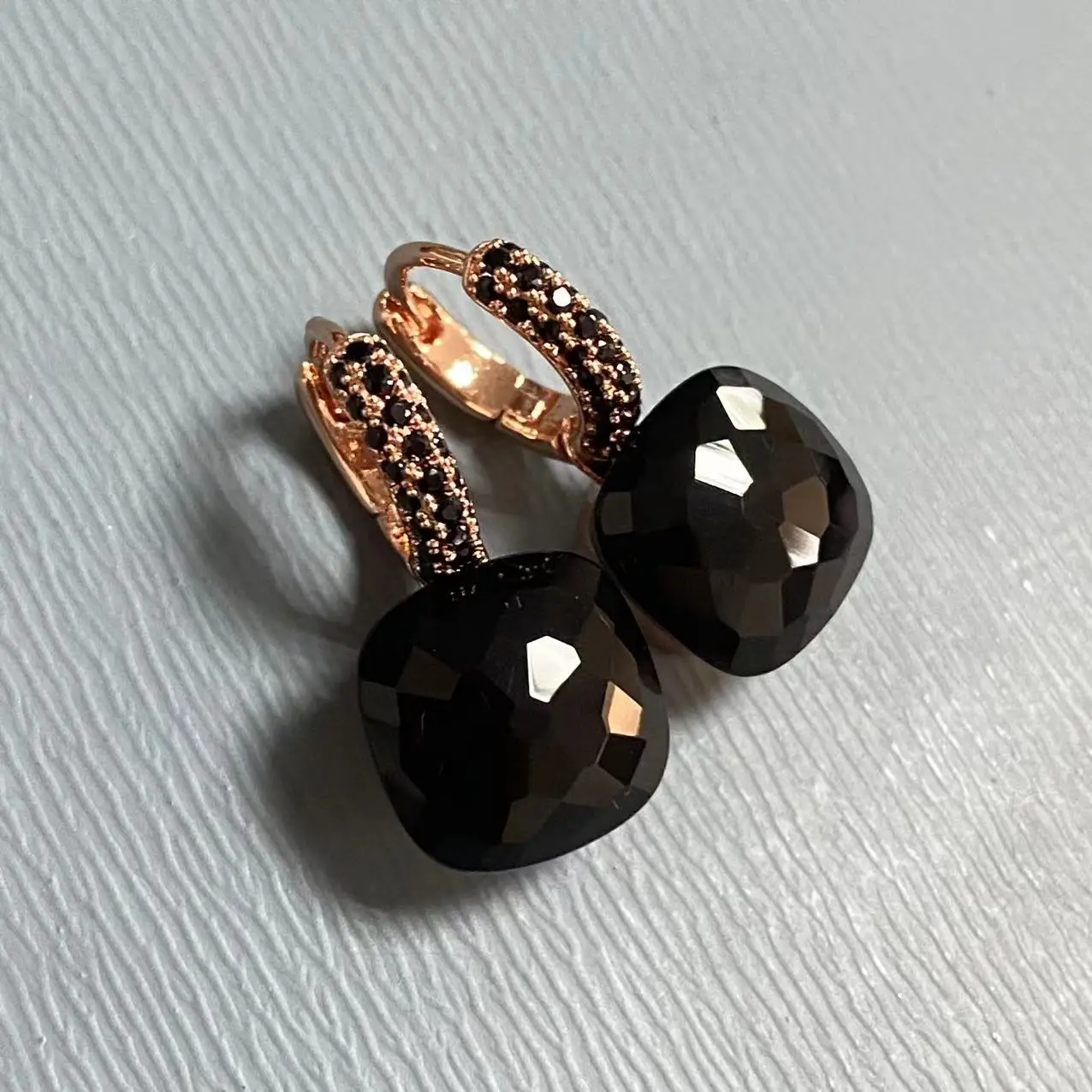 

11.6mm Pomellato Nudo Earrings Inlay Black Zircon For Women Water Drop Earrings Candy Square Crystal Earrings Fashion Jewelry