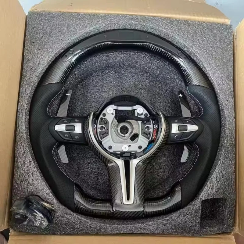 Фото Светодиодный руль из углеродного волокна и кожи для BMW M3 M5 M6 F20 F22 F23 F30 F34 X1 F48 F15 F16 F25, аксессуары для руля. №2