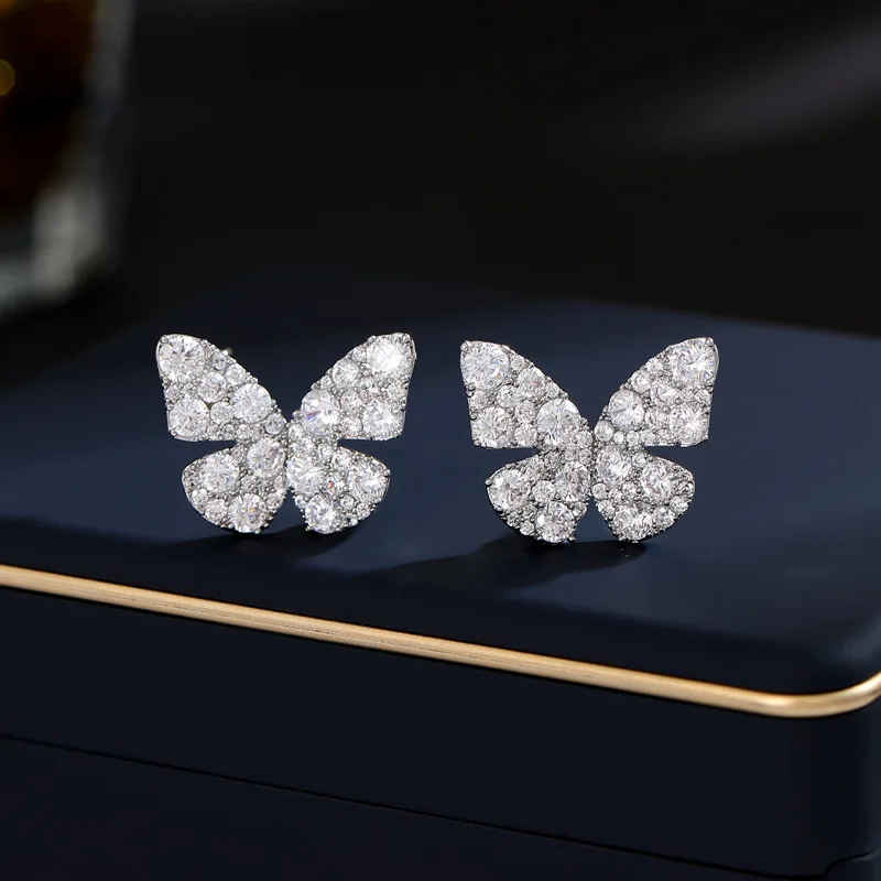 

Full Rhinestone Earrings Women's Stud for Lady Silver Minimalist Novel Bow Stud Earrings Shiny Jewelry for Women Bijoux brincos