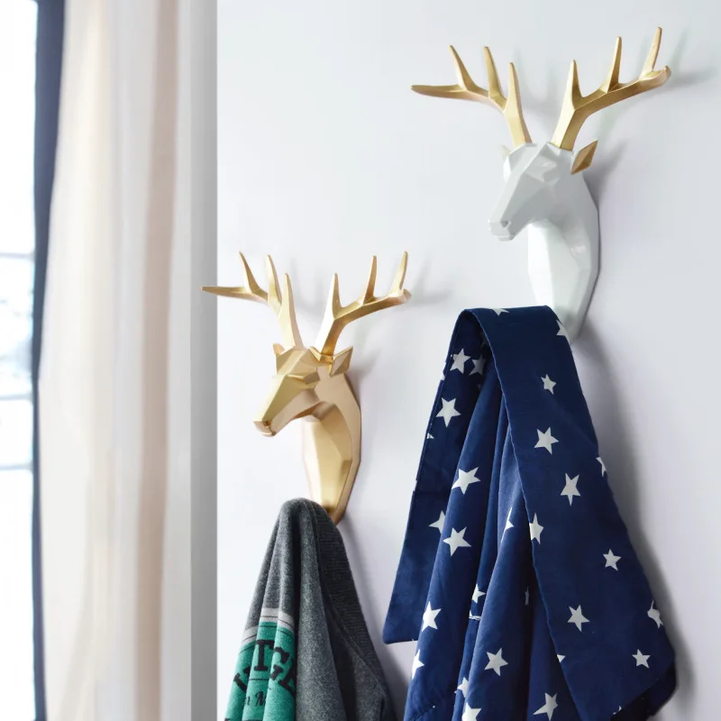 Цена Креативный крючок для одежды с животными, без отверстий, голова оленя, украшение в виде слона, настенная вешалка для халата, вешалка для двер...