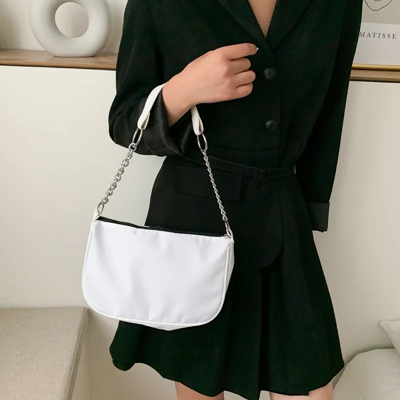 

New Casual Ladies Crossbody Bags Nylon Bag Women Vintage Black Shoulder Bag Girls Street Armpit Bag Solid Color Handbags